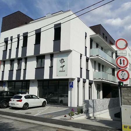 Apartamento Ambiente Dunajská Streda Exterior foto