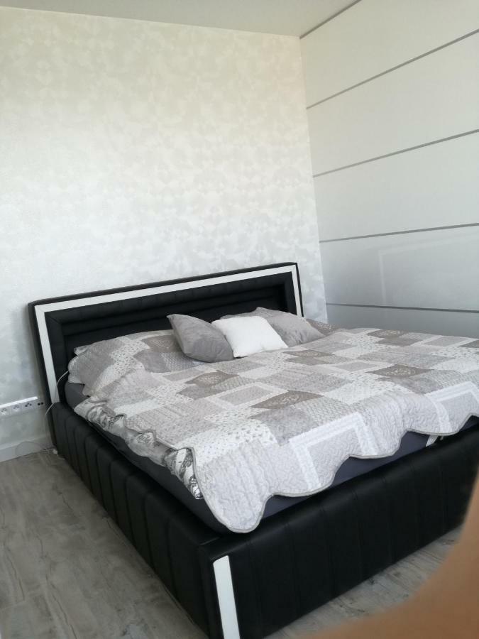 Apartamento Ambiente Dunajská Streda Exterior foto