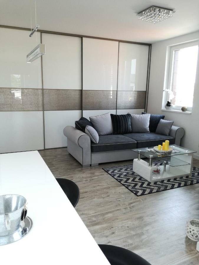 Apartamento Ambiente Dunajská Streda Exterior foto