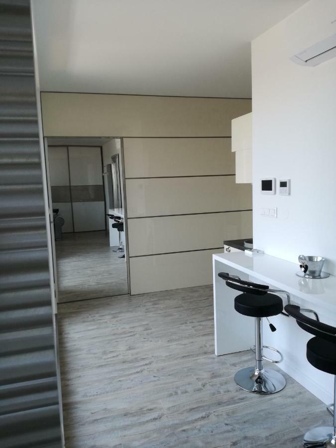 Apartamento Ambiente Dunajská Streda Exterior foto